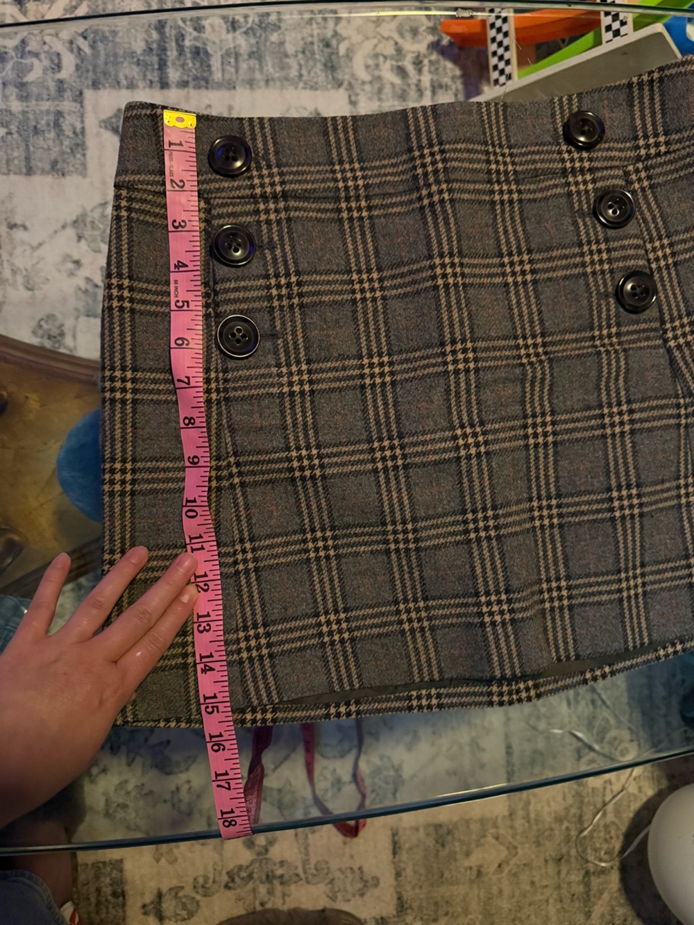 Vintage Y2K GAP Plaid Wool Mini Skirt in Yellow and Gray Dark Academia Sz 2 - Picture 11 of 11